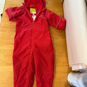 Regatta red puddle jump water proof snow suit size 36 months